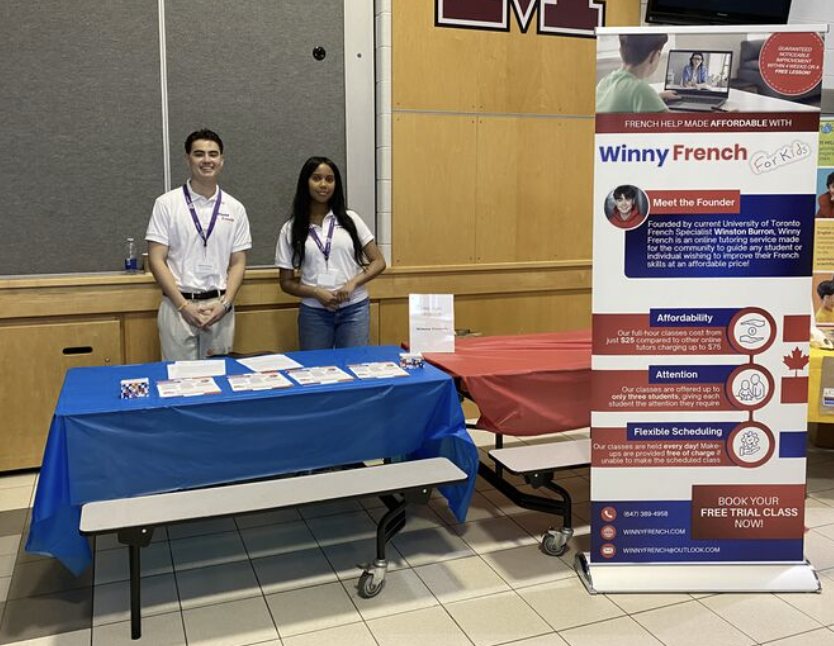 The Winny French for Kids team at a community conference